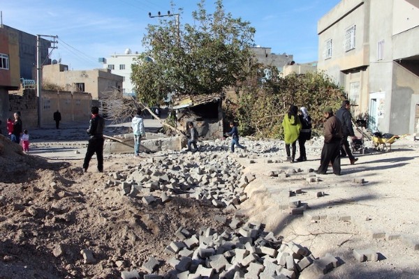  Nusaybin, yaralarını sarıyor
